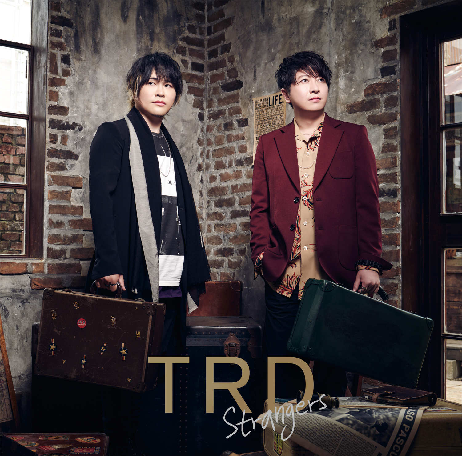 TRD 1stシングル「Strangers」きゃにめ限定盤 | きゃにめ